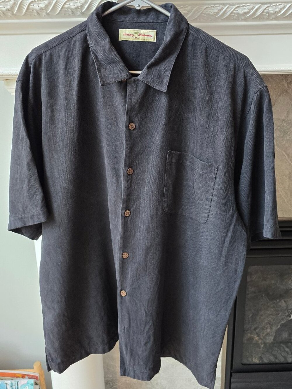 Tommy Bahama 100% Silk Camp Shirt Black Herringbone Wave Tonal Texture Men's L